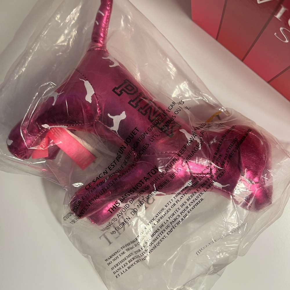 Victoria Secret Pink Dog w/ Box